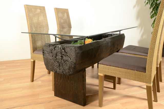 土台の形がすべて異なる一点もののダイニング古木ガラスダイニングテーブル(W150)