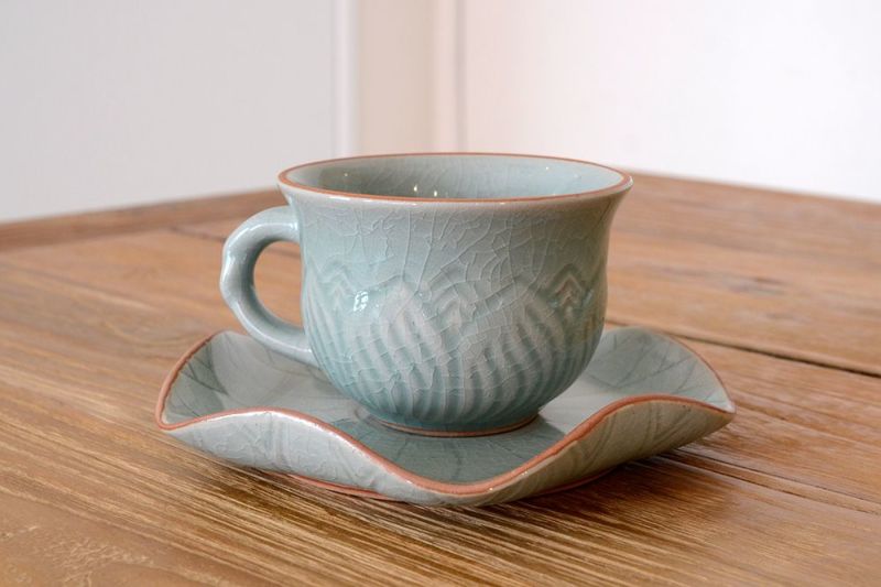 セラドン焼き　コーヒーカップ＆ソーサー16客及びポット３個セット 000000002109-02-l.jpg?t=