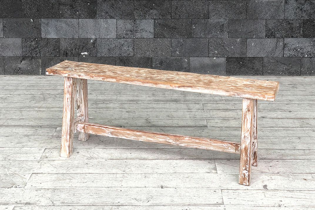 不揃いなかたちをそのまま活かして作り上げた チーク古材ベンチ