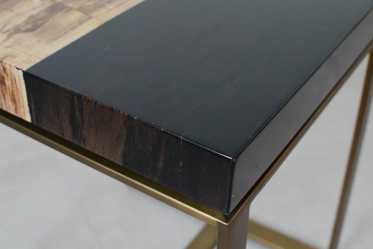 KAJA カジャ 木化石 サイドテーブル (H55) オブジェのような存在感と自然のあたたかみを感じるテーブル 木化石