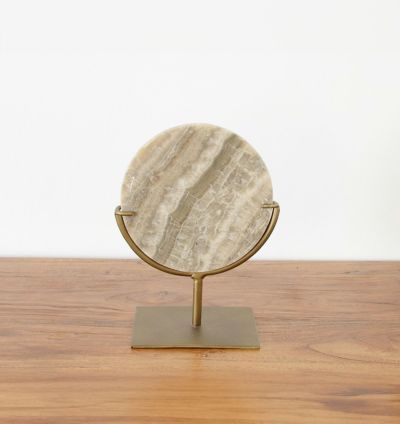 美しい天然石を使用した高級感のあるスタンドオブジェ オニキス