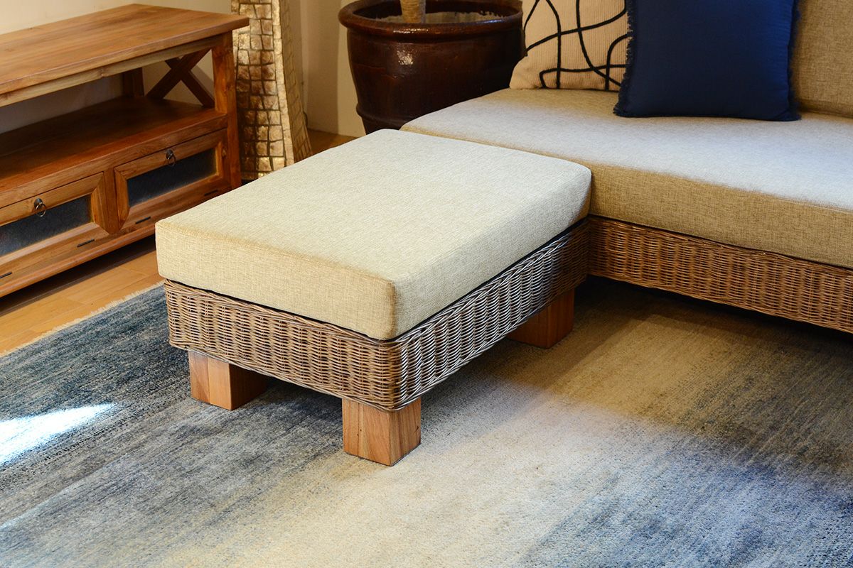 kajaヌーソファー