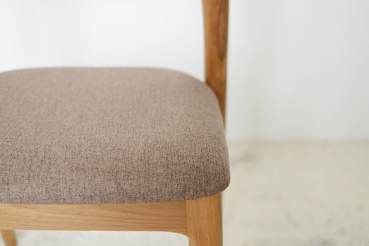 Polos (ポロス) Chair