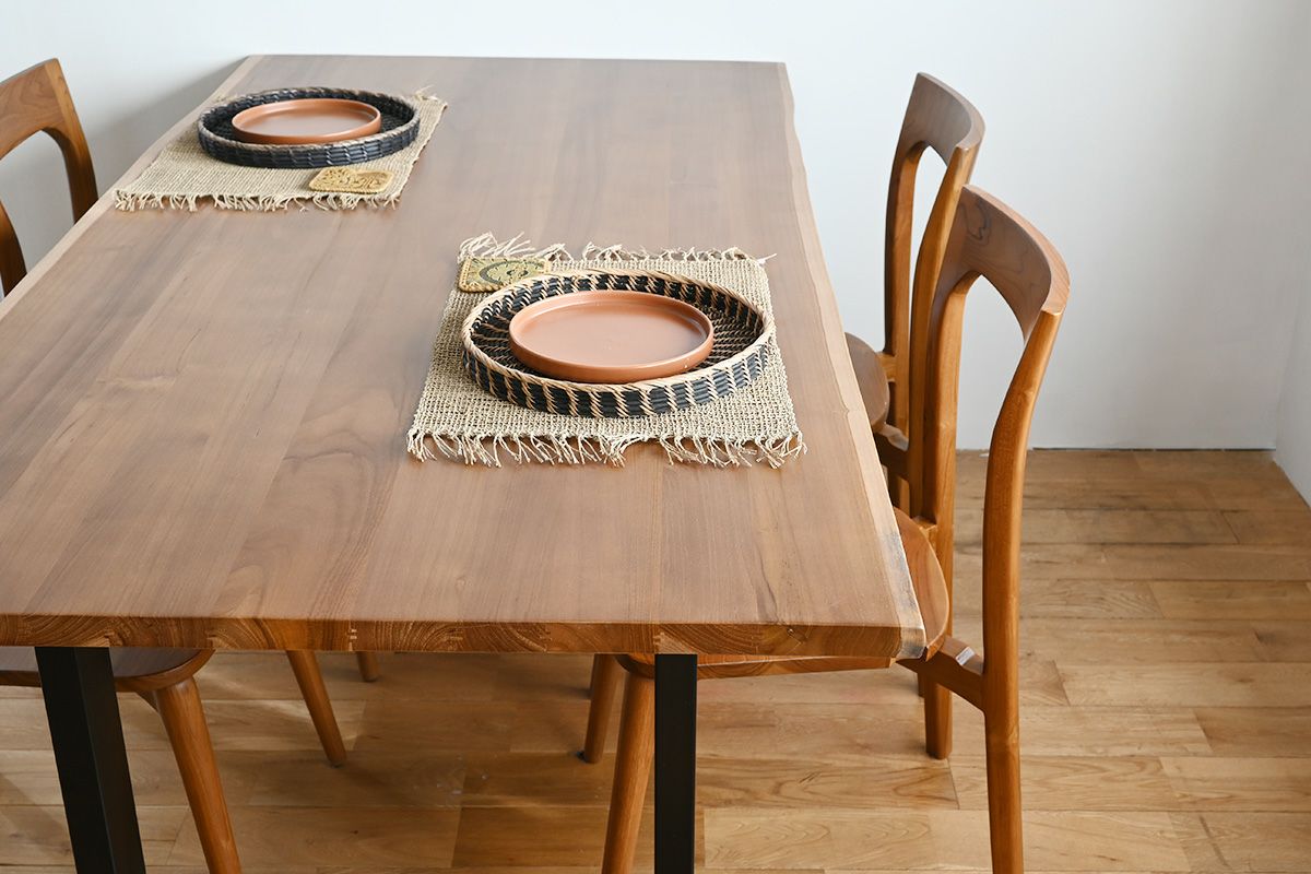 ナチュラルエッジ ダイニングテーブル(W165) (W180) | KAJA Onlineshop