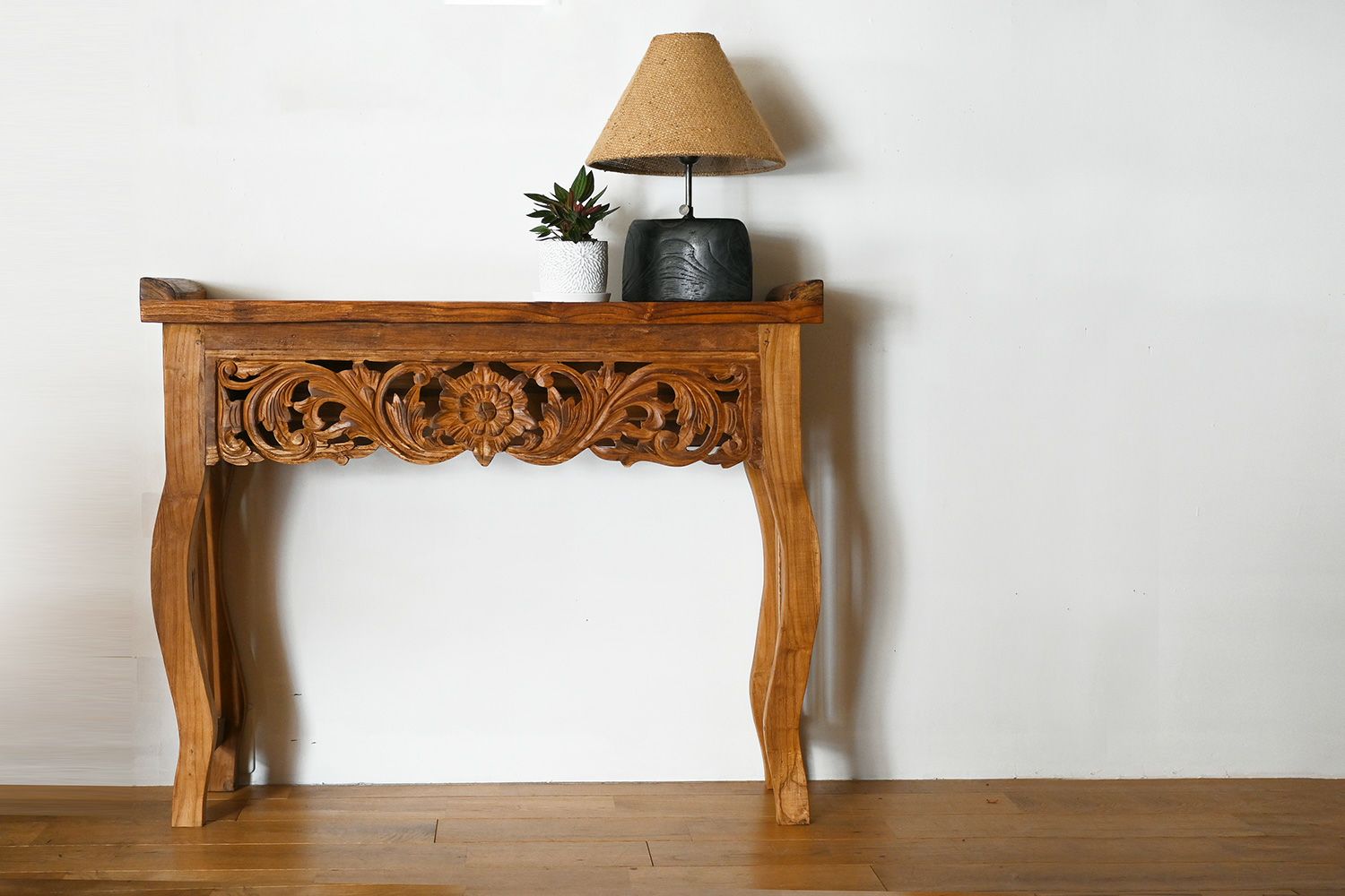 000000003985-01-l.jpg?t=