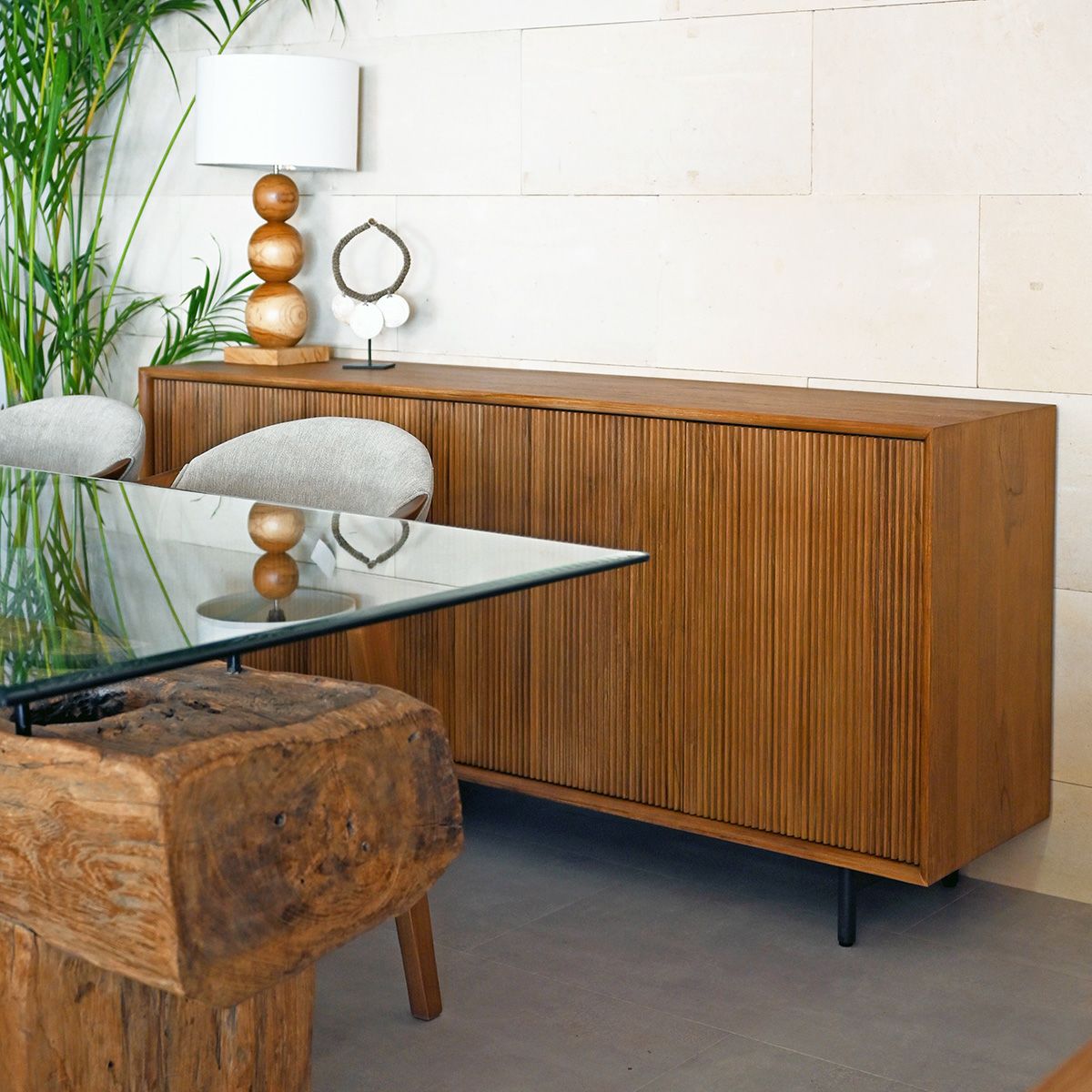 KAJAオンラインショップの収納家具 / やさしい無垢材の風合いで